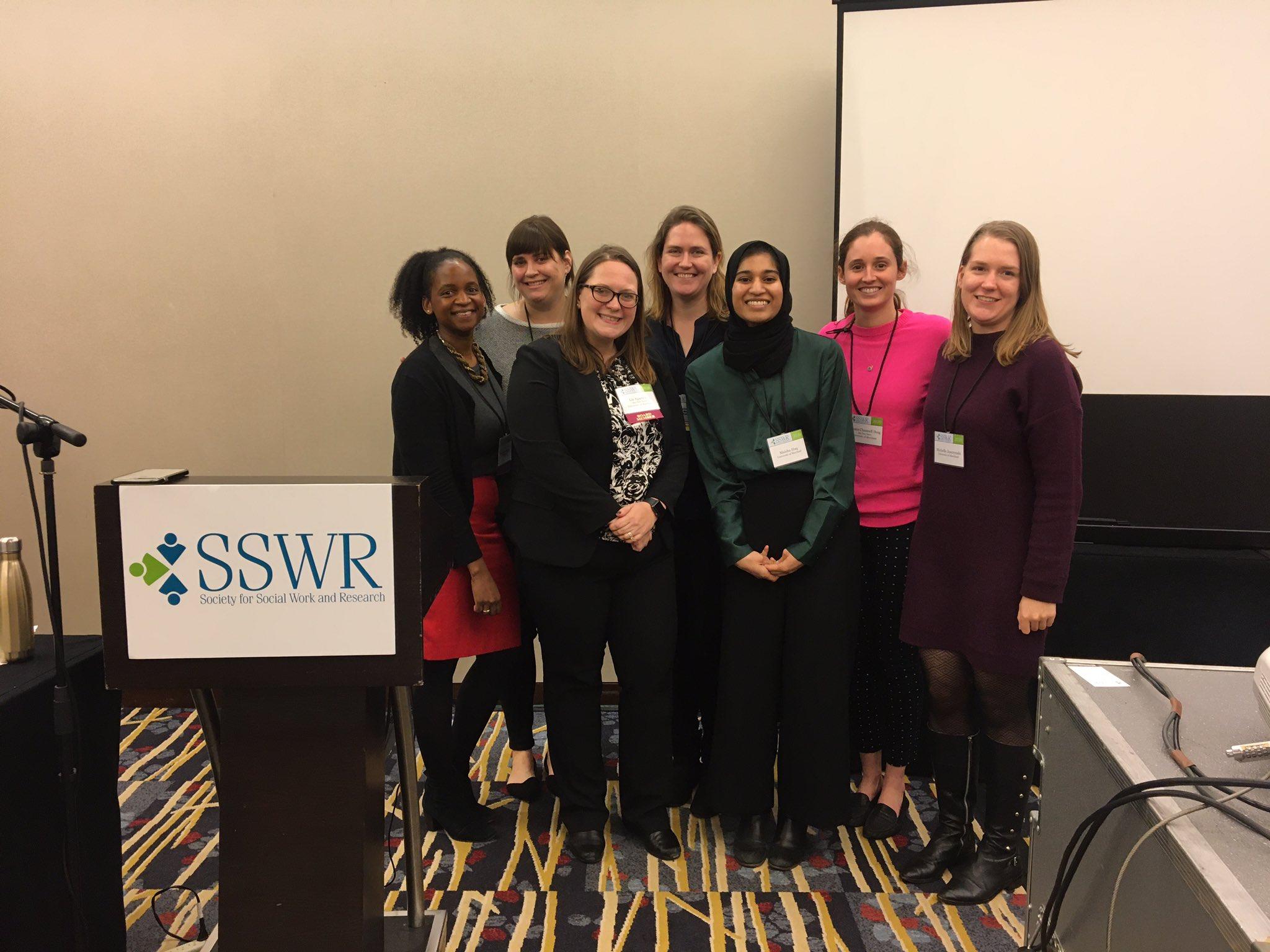SSWR 2020 Lab Team Photo Aparicio of the School of Public Health at the University of Maryland 